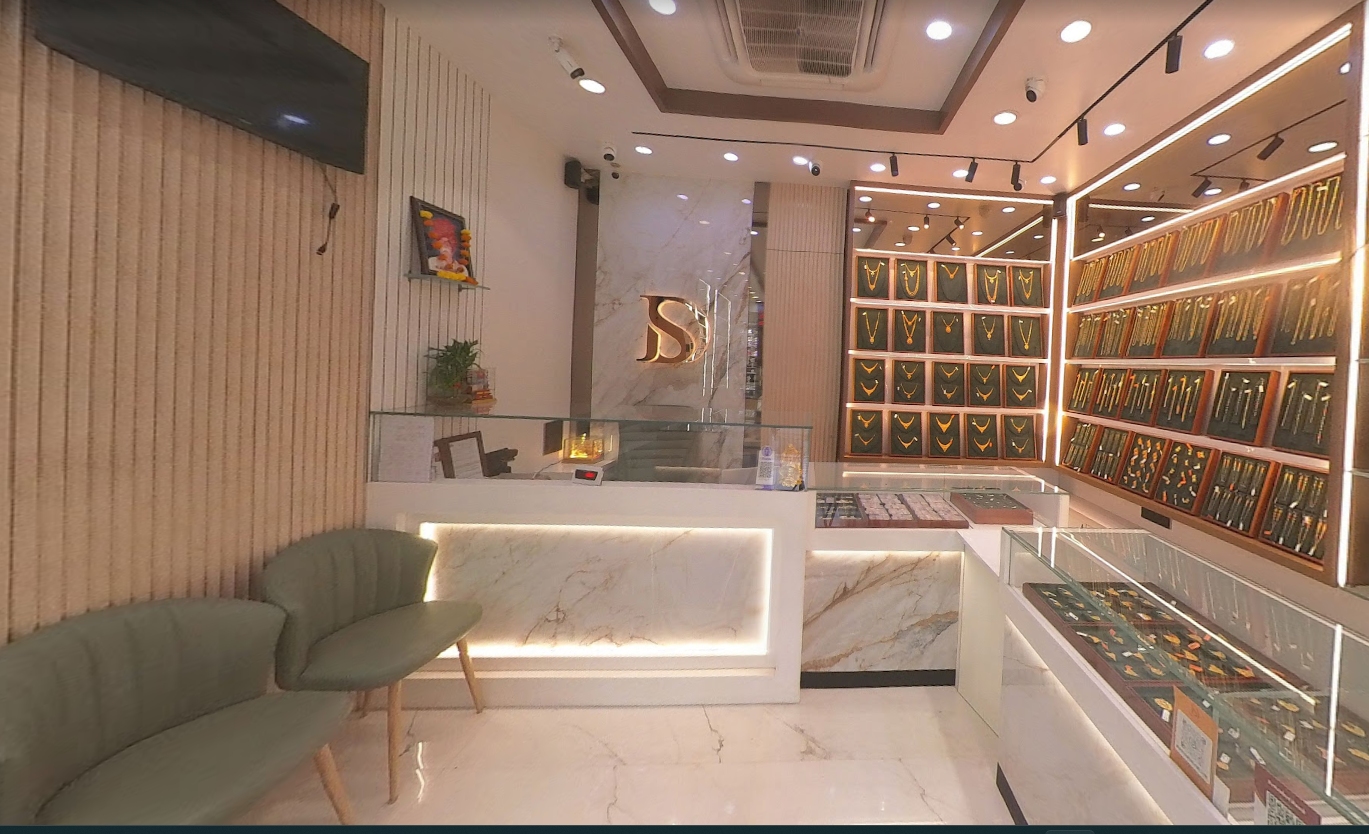 Luxe Jewels Reception Area